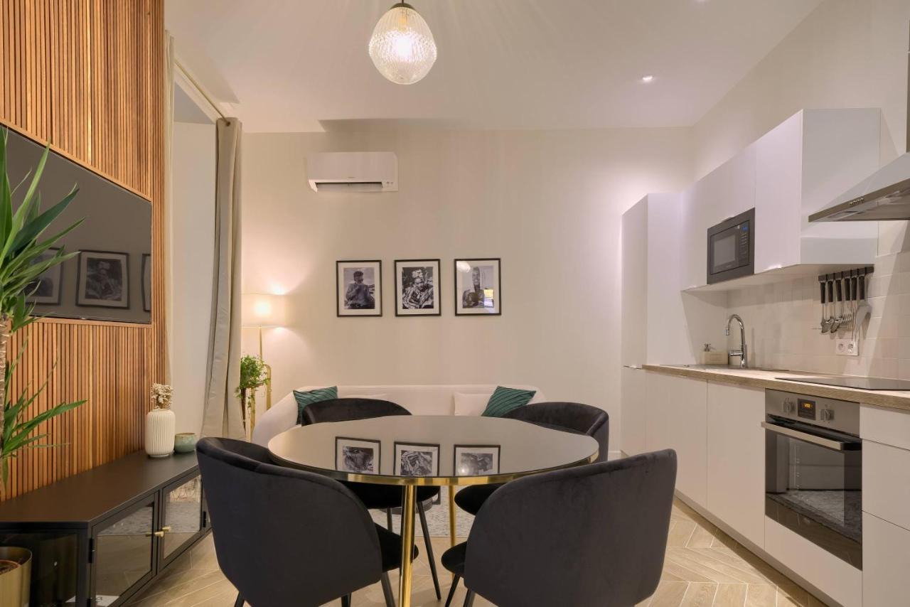 Casa Alma. Hyper Centre. Luxe. Apartment *